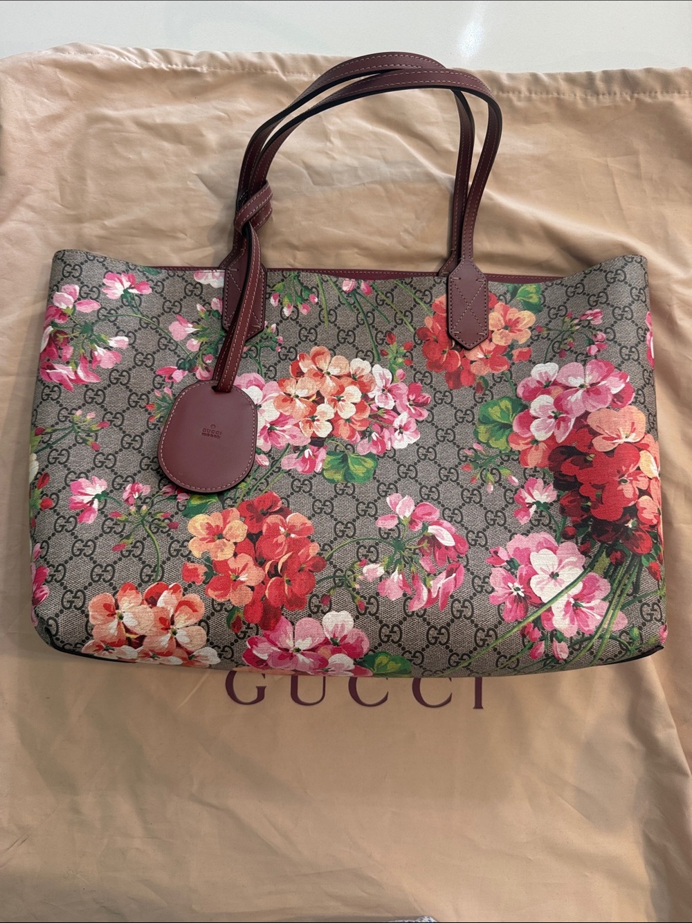Gucci Supreme Blooms Reversible Tote Bag